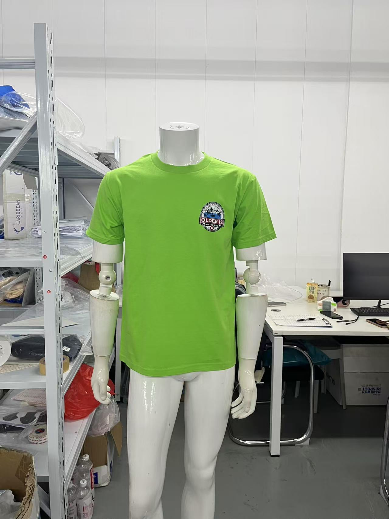 Short Sleeve Cotton Shirt with Logo in Green